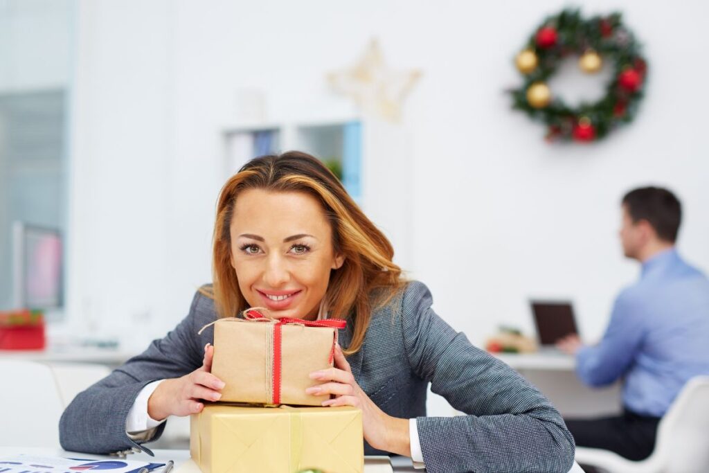 Thoughtful Gifts for Coworkers That Strengthen Professional Relationships